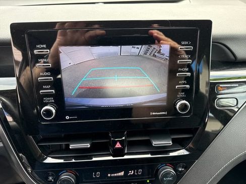 Used 2023 Toyota Camry SE FWD image 20