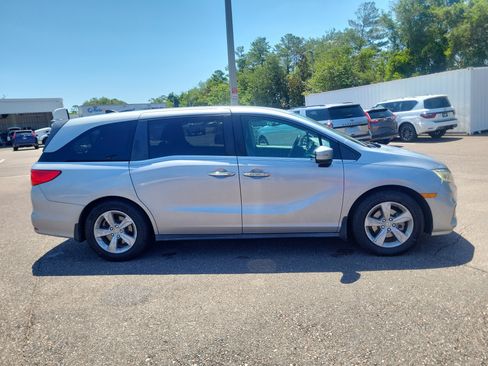 Used 2019 Honda Odyssey EX image 6
