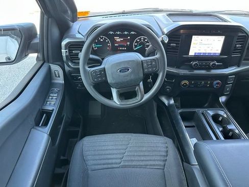 Used 2023 Ford F150 XL RWD image 12