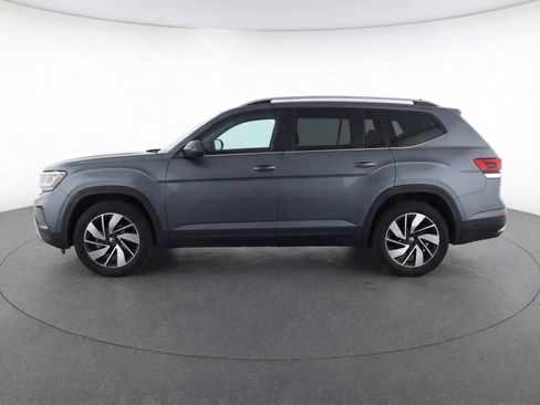 Used 2025 Volkswagen Atlas SE image 5