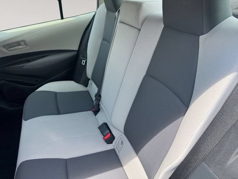 Used 2023 Toyota Corolla LE w/ Carpet Mat Package (TMS) FWD image 13