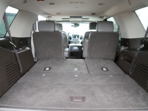 Used 2019 GMC Yukon Denali w/ Open Road Package image 11