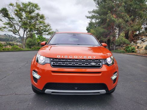 Used 2016 Land Rover Discovery Sport HSE Luxury image 3