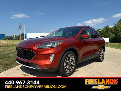 Used 2020 Ford Escape Titanium AWD/4WD image 1