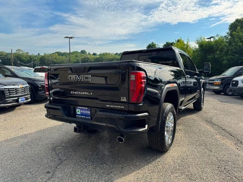 Used 2024 GMC Sierra 3500 Denali w/ Denali Reserve Package AWD/4WD image 7