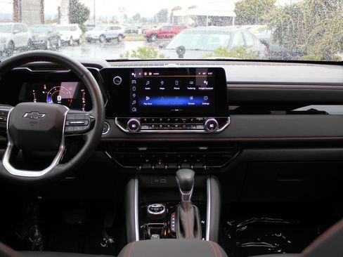 Used 2023 Chevrolet Colorado Z71 image 23