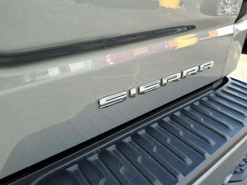 Used 2024 GMC Sierra 1500 Denali Ultimate AWD/4WD image 12