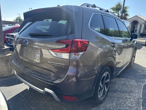 Certified 2023 Subaru Forester Touring w/ Popular Package #3 AWD/4WD image 4