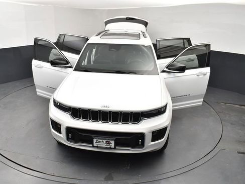 Used 2023 Jeep Grand Cherokee L Overland image 26