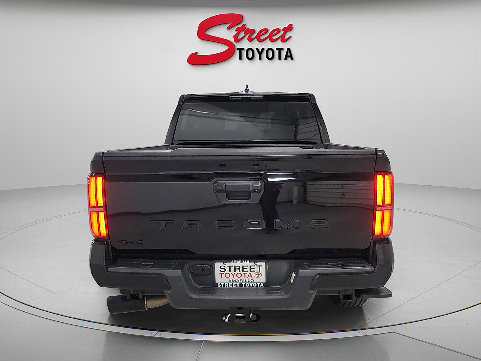 Certified 2024 Toyota Tacoma TRD Sport AWD/4WD image 3