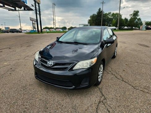 Used 2012 Toyota Corolla LE FWD image 8