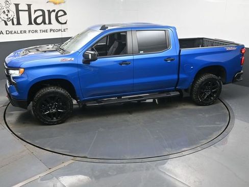 Used 2022 Chevrolet Silverado 1500 LT Trail Boss w/ LT Trail Boss Premium Package image 55