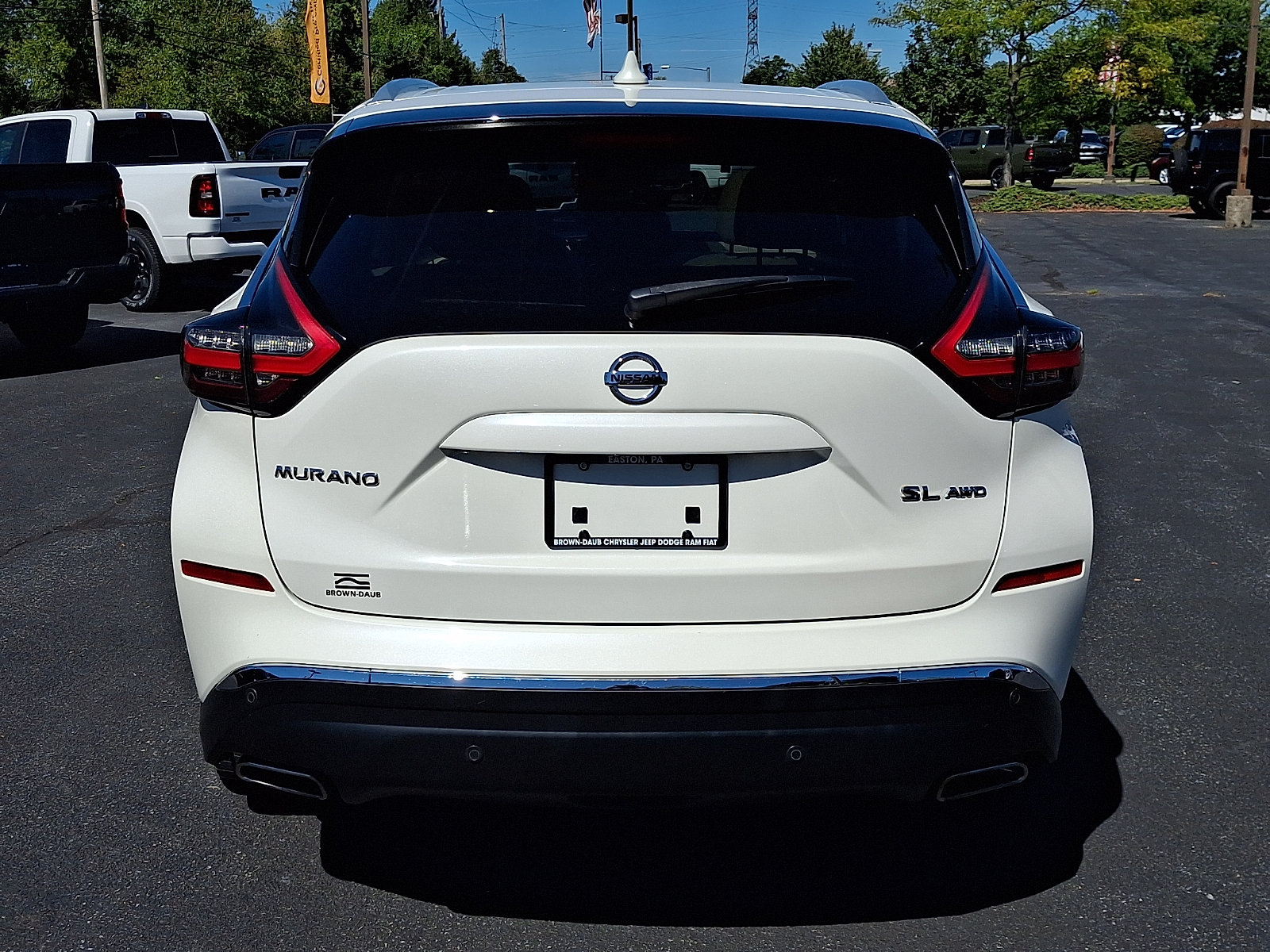 Used 2020 Nissan Murano SL w/ Moonroof Package AWD/4WD image 5
