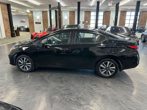 Used 2024 Nissan Versa S w/ S Plus Package image 8
