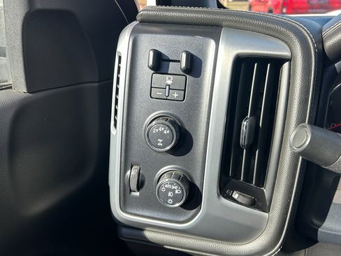 Used 2018 GMC Sierra 2500 SLT w/ Duramax Plus Package image 18