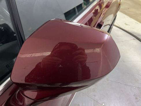 Used 2018 Cadillac XT5 Luxury image 57