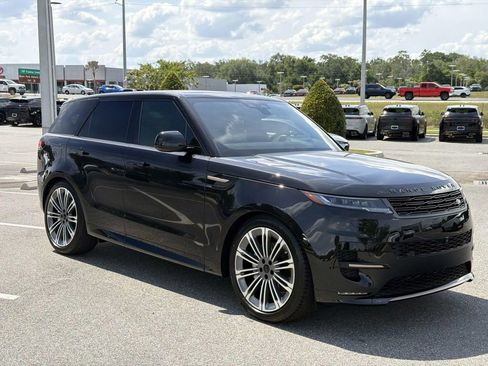 New 2026 Land Rover Range Rover Sport Dynamic SE AWD/4WD image 7