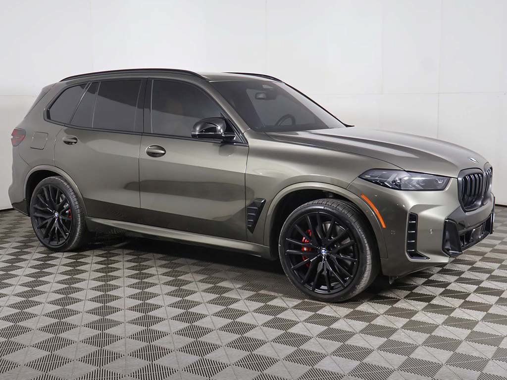 Used 2025 BMW X5 M60i w/ Executive Package AWD/4WD image 17