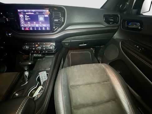 Certified 2022 Dodge Durango R/T AWD/4WD image 29