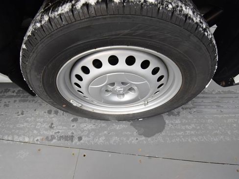 Used 2022 RAM ProMaster City Base image 9