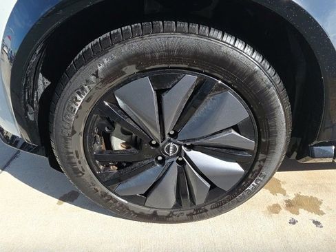 Used 2024 Nissan Ariya FWD image 10