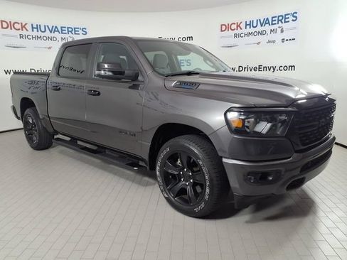 Used 2024 RAM 1500 Big Horn AWD/4WD image 3
