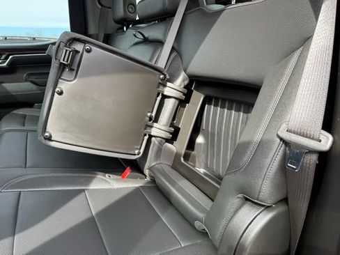 Used 2023 GMC Sierra 1500 SLT image 20