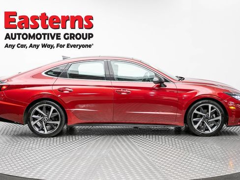 Used 2023 Hyundai Sonata SEL Plus FWD image 4