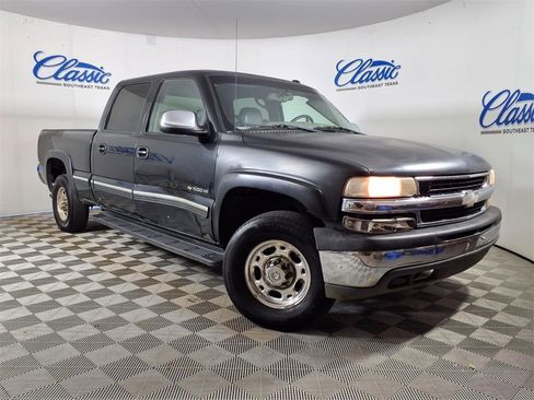 Used 2002 Chevrolet Silverado 1500 LT image 1