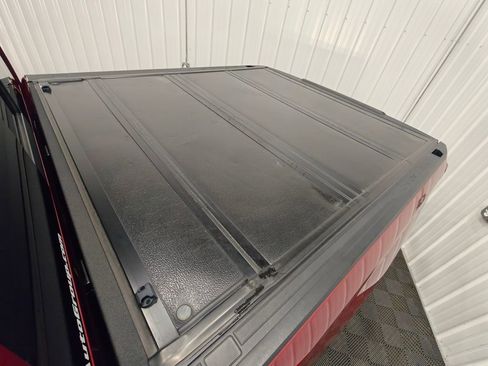 Used 2021 Chevrolet Silverado 1500 LT w/ Z71 Off-Road Package image 22