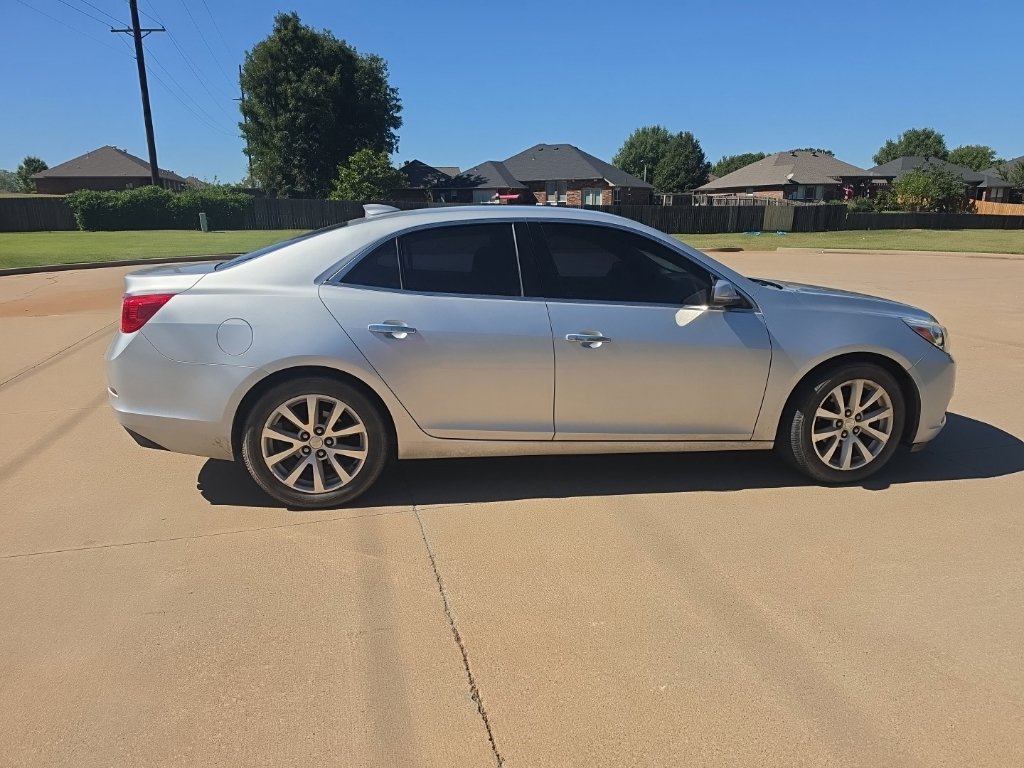 Used 2015 Chevrolet Malibu LTZ FWD image 9