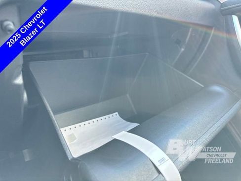 New 2025 Chevrolet Blazer LT w/ Convenience Package image 22