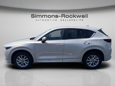 Used 2024 MAZDA CX-5 AWD 2.5 S w/ Select Package image 16
