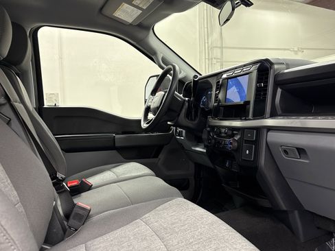 Used 2024 Ford F250 XL w/ STX Appearance Package image 27