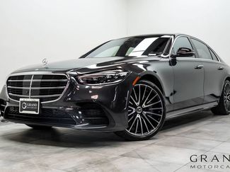 Used 2022 Mercedes-Benz S 500 4MATIC w/ AMG Line Package video 1