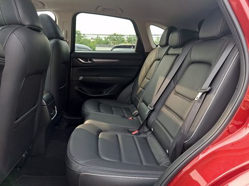 Used 2024 MAZDA CX-5 AWD 2.5 S w/ Preferred Package image 12