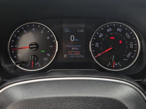 Used 2022 Toyota RAV4 XLE Premium FWD image 6