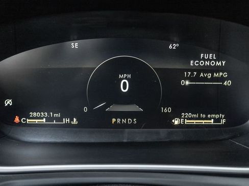 Used 2019 Lincoln Nautilus Reserve image 10