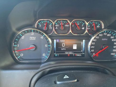 Used 2019 Chevrolet Tahoe LT image 25