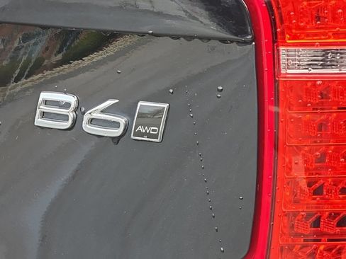 Certified 2023 Volvo XC90 B6 Plus w/ Protection Package Premier image 7