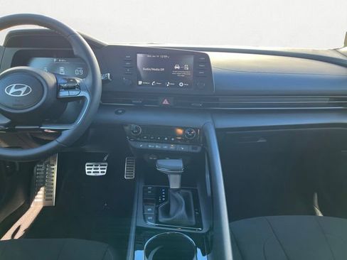 New 2026 Hyundai Elantra SEL Sport image 11