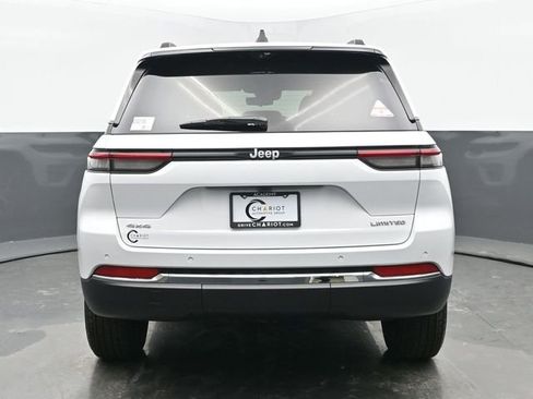 New 2025 Jeep Grand Cherokee Limited w/ Luxury Tech Group II AWD/4WD image 5