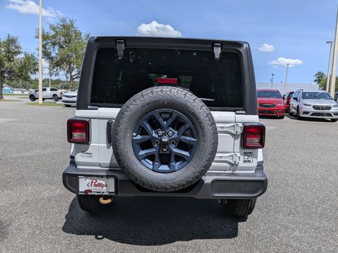New 2026 Jeep Wrangler Unlimited Sport AWD/4WD image 4