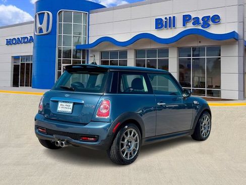 Used 2011 MINI Cooper S FWD image 6