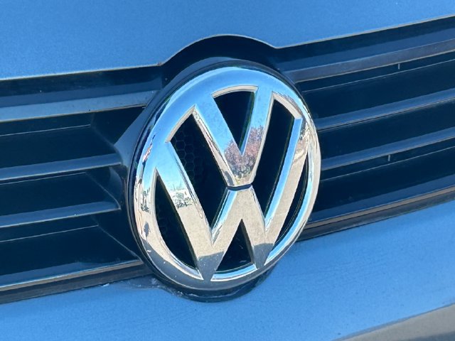 Used 2011 Volkswagen Jetta Sedan FWD image 8