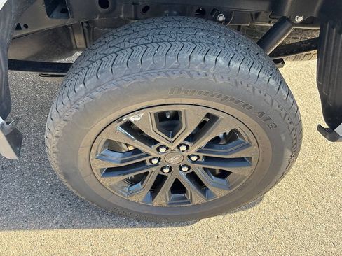 Used 2025 Ford F150 Lariat AWD/4WD image 7
