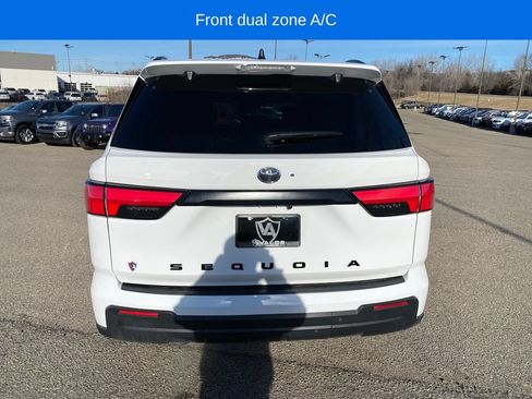 Used 2025 Toyota Sequoia TRD Pro AWD/4WD image 5