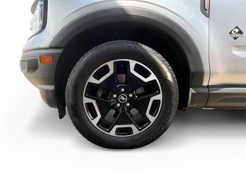 Used 2022 Ford Bronco Sport Outer Banks w/ Tech Package AWD/4WD image 30