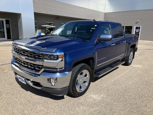 Used 2017 Chevrolet Silverado 1500 LTZ w/ Sport Package AWD/4WD image 2