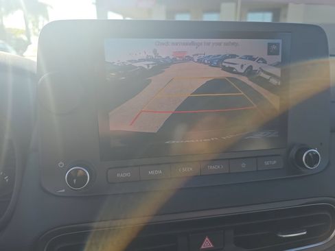 Certified 2023 Hyundai Kona SE FWD image 17